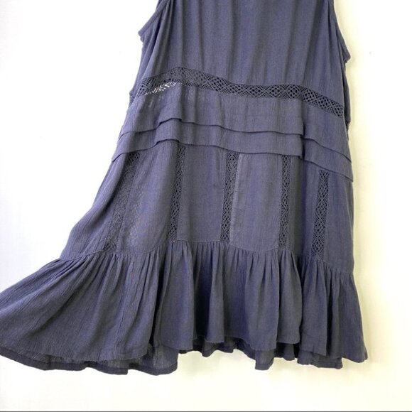 American Eagle Outfitters empire waisted tank top with ruffle - Picture 2 of 7